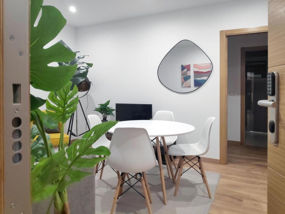 Apartamentos Rey By Como En Casa Santiago de Compostela Zewnętrze zdjęcie