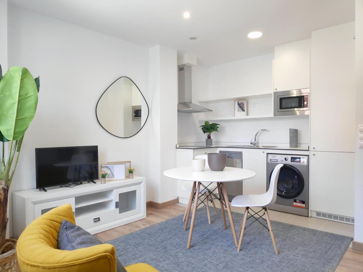 Apartamentos Rey By Como En Casa Santiago de Compostela Zewnętrze zdjęcie